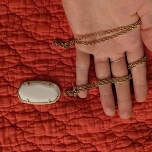Kendra Scott Necklace